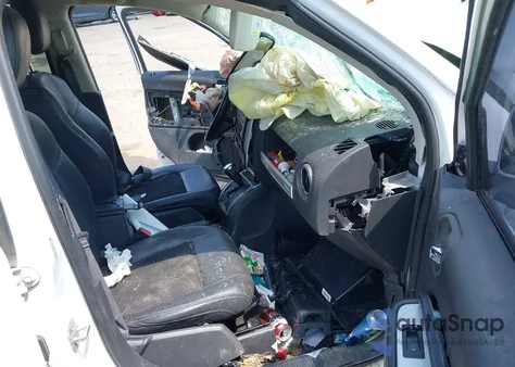 2014 Jeep Compass Latitude из США, поврежденный, VIN 1C4NJDEB3ED866005